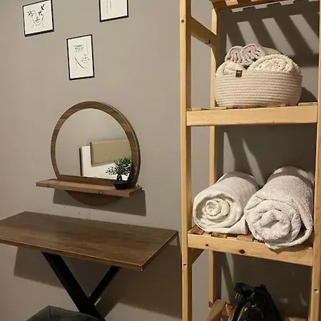 Cozy, Stylish, And Spacious In Central Daire İzmir