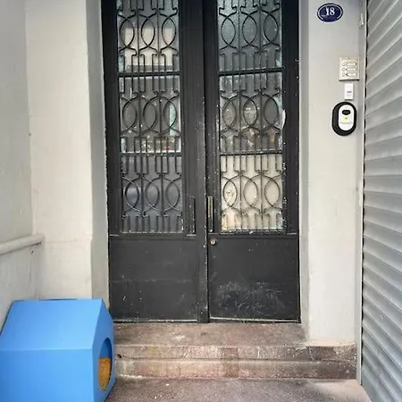 Cozy, Stylish, And Spacious In Central *