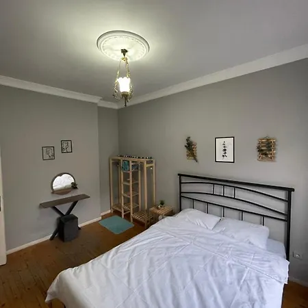아파트 Cozy, Stylish, And Spacious In Central *