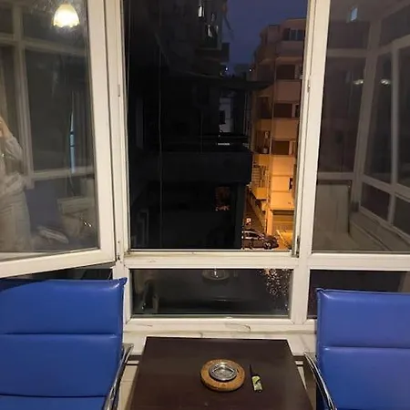 Cozy, Stylish, And Spacious In Central * איזמיר